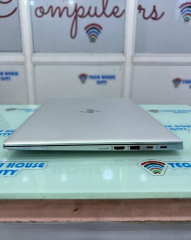 HP ELITEBOOK 1040 G4 – 7TH GEN – CORE i5- 8GB RAM