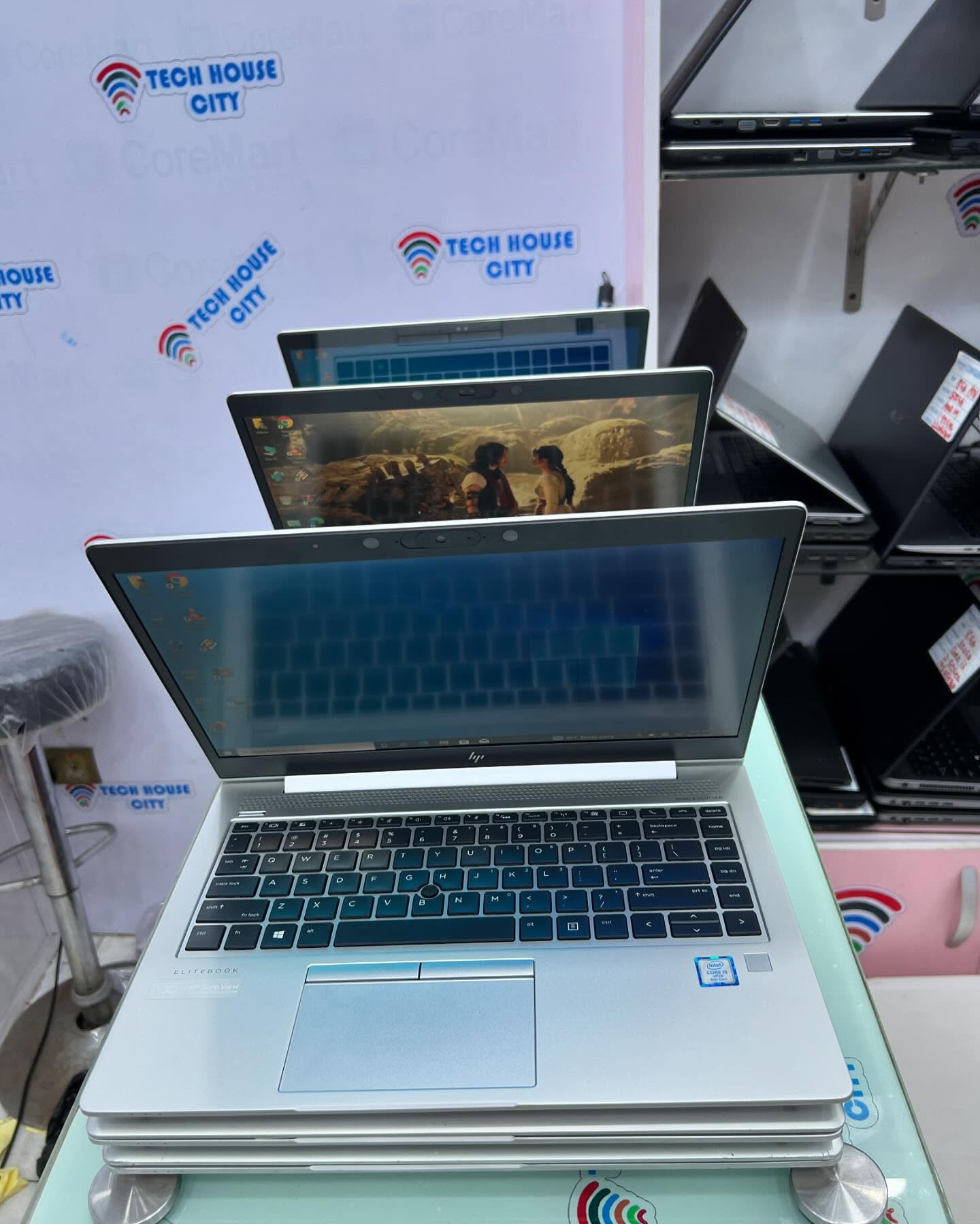 HP ELITEBOOK 840 G5/G6 – TOUCHSCREEN- 8TH GEN