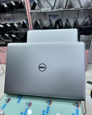 DELL INSPIRON 17 – CORE i7 – 8GB RAM – 1TB GB HDD